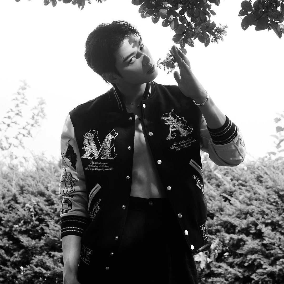 아스트로 최근 활동샷