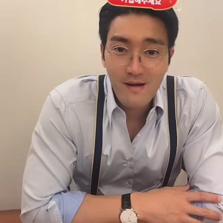 Foto terbaru Siwon (Super Junior)