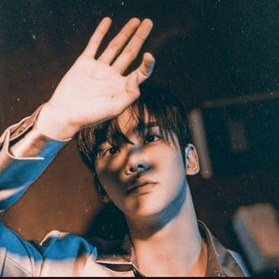 Foto aktivitas terbaru SF9