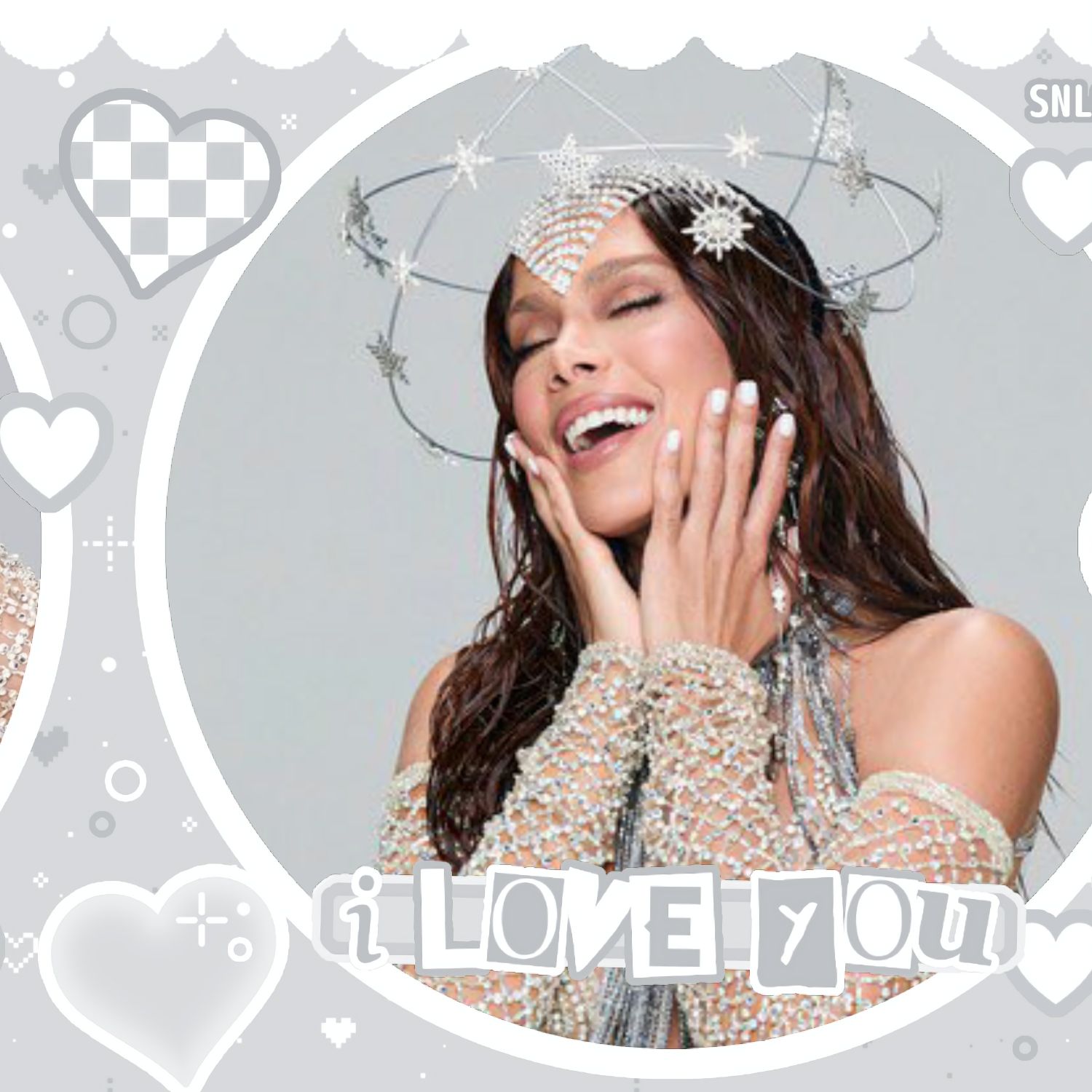 A moment captured by Anitta's fan