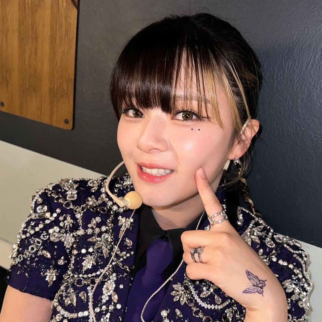 Latest photo of Jeongyeon (TWICE)
