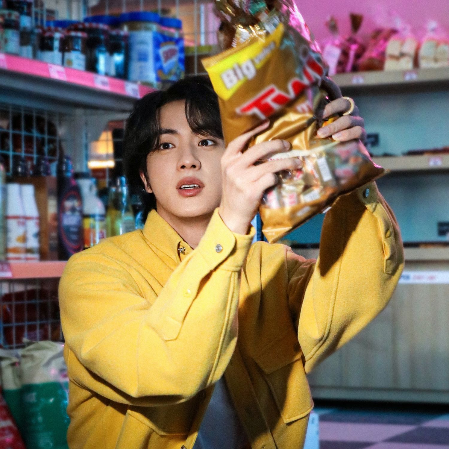 Latest photo of Jin (BTS)