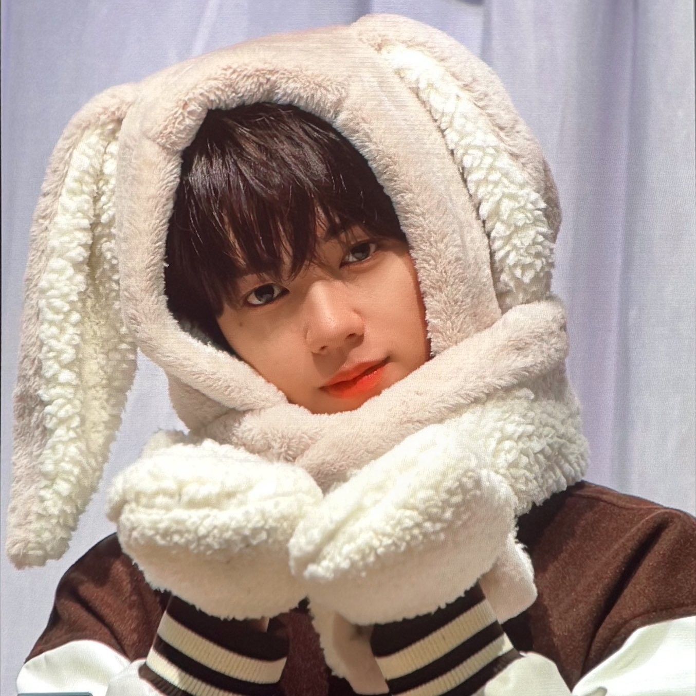 Behind-the-scenes cut of JL (AHOF)