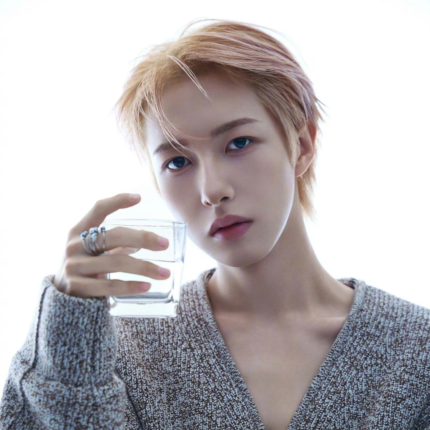 런쥔 (NCT DREAM)의 최신 사진