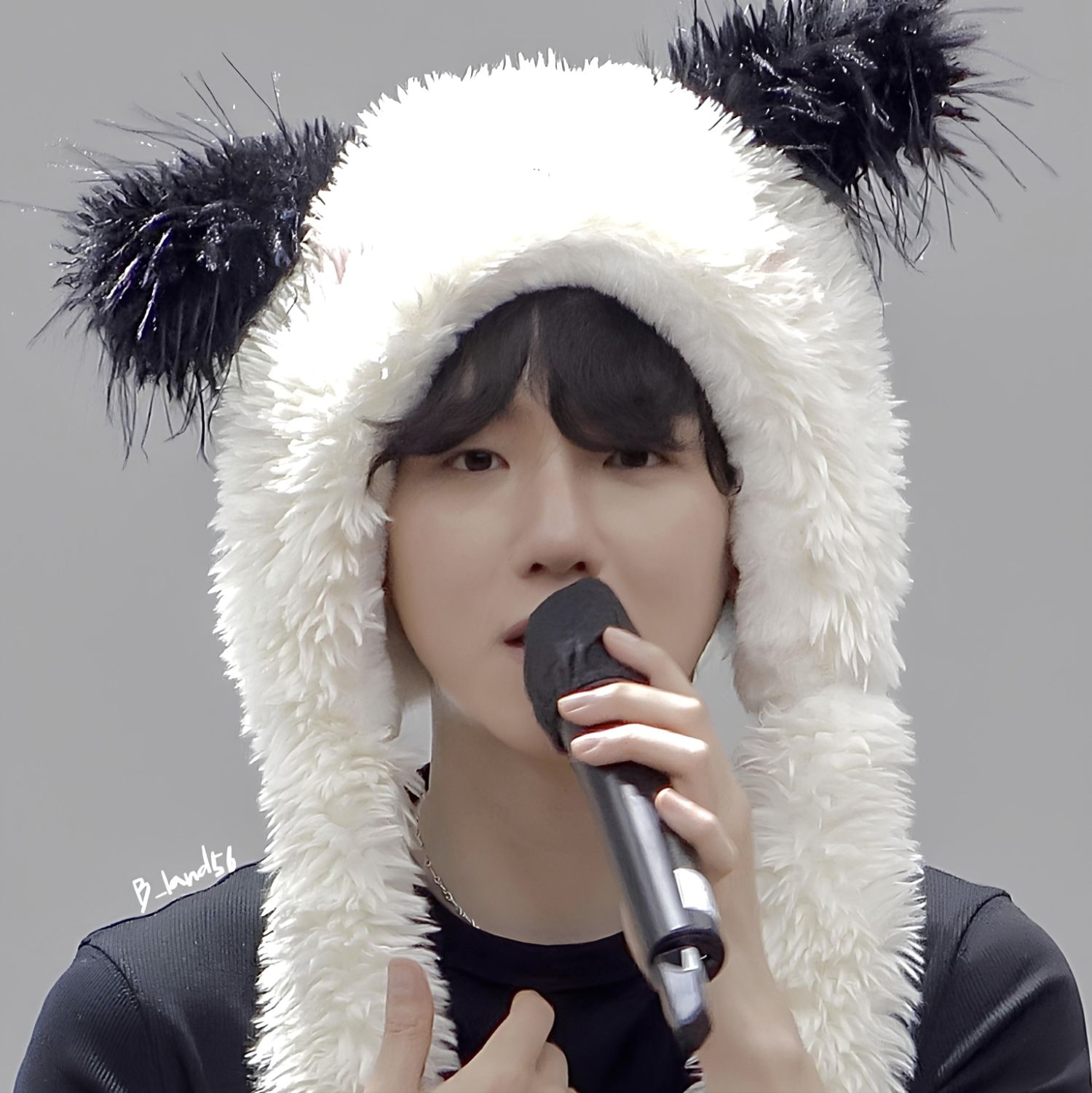 백현 (EXO) 최근 활동샷