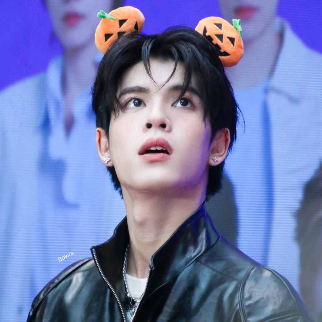 A moment captured by DORN (NexT1DE)'s fan