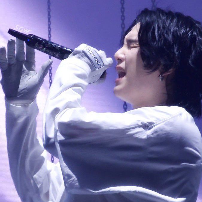 A moment captured by SUGA (BTS)'s fan