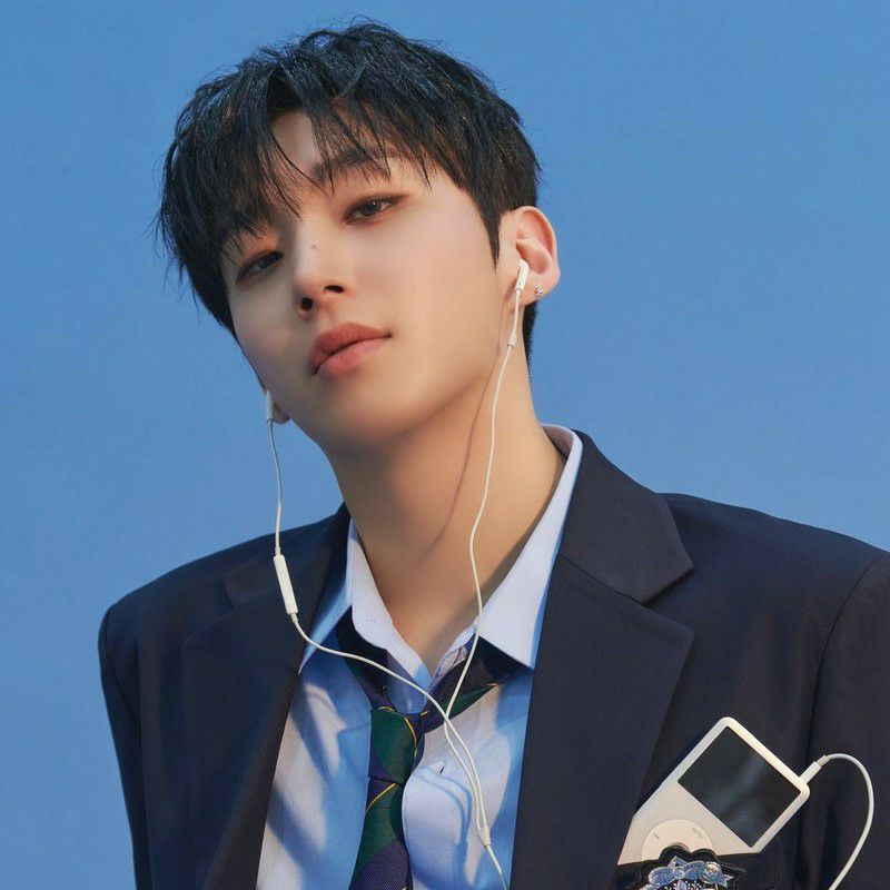 Behind-the-scenes cut of Jongup (B.A.P)