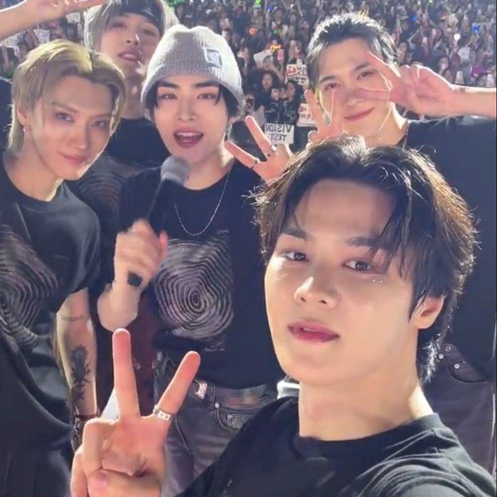 Latest photo of WayV