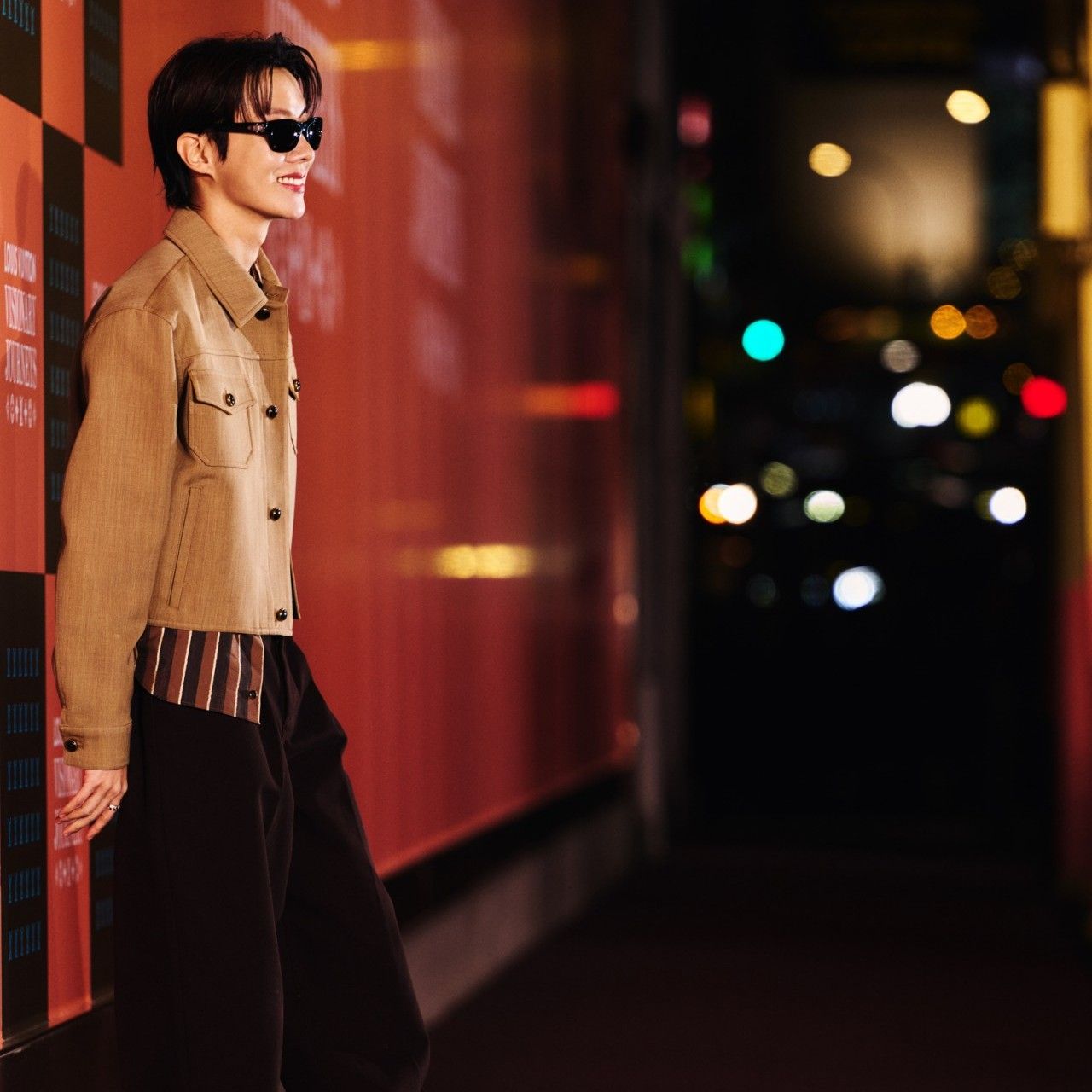 제이홉 (방탄소년단)의 최신 사진