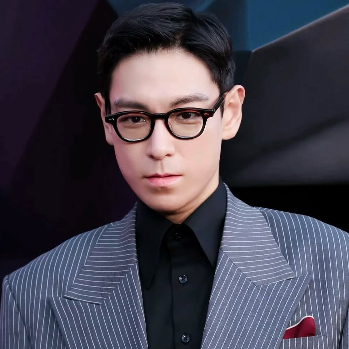 A moment captured by T.O.P's fan