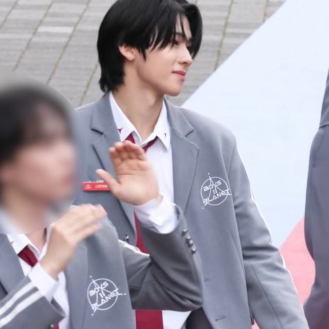 니안보행 최근 활동샷