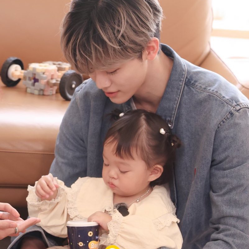 渽民 (NCT DREAM)的最新活动照片