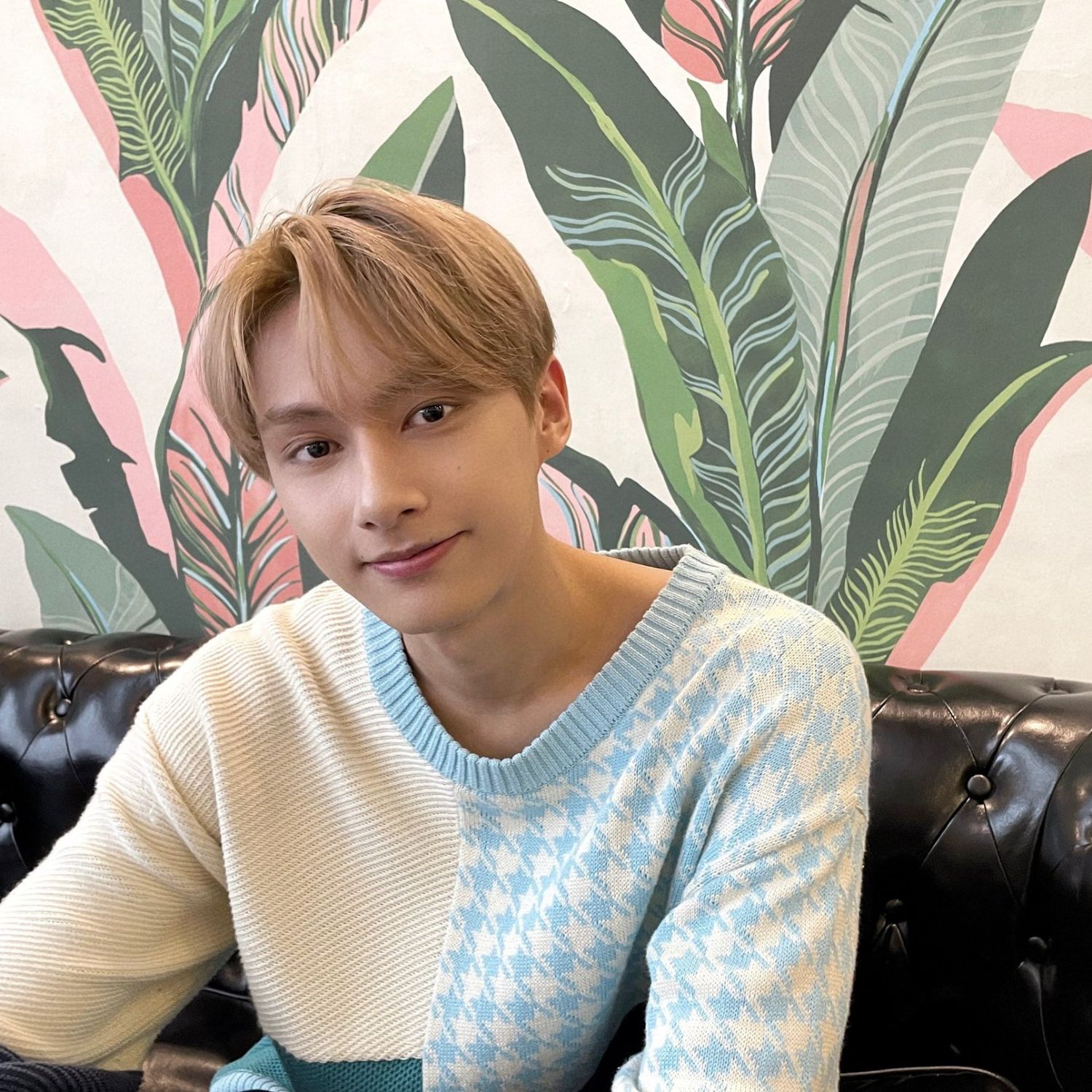 Latest photo of Jun (SEVENTEEN)