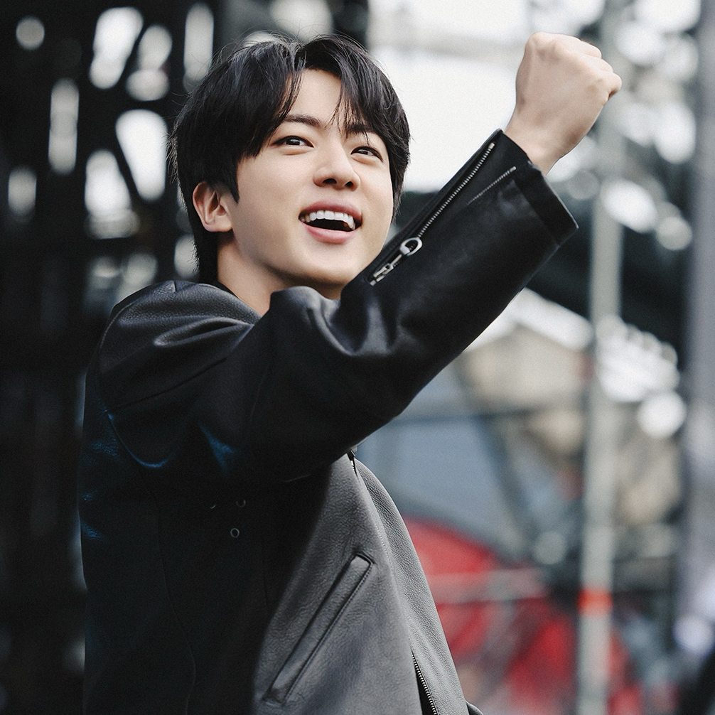 ジン (BTS)の最新写真