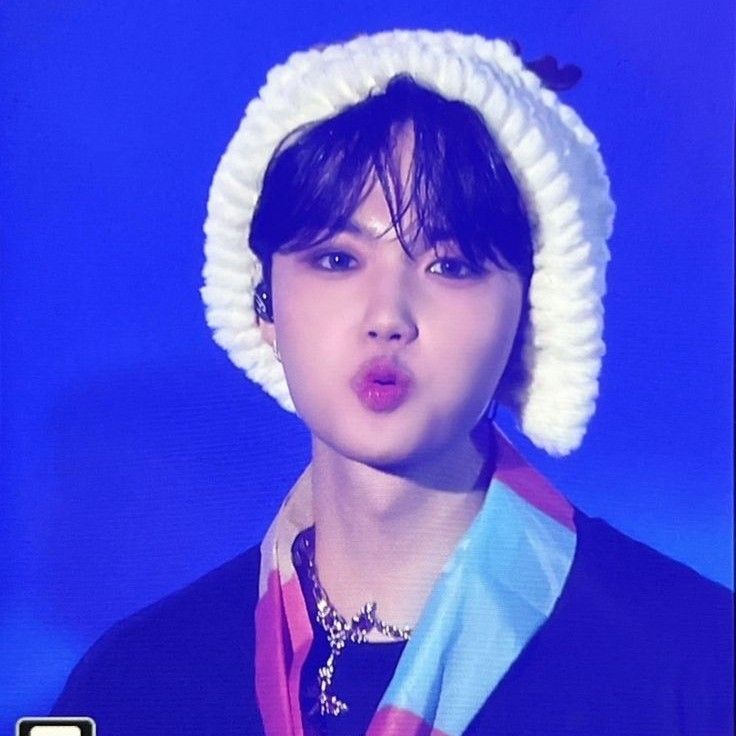 Behind-the-scenes cut of Doyoung (TREASURE)