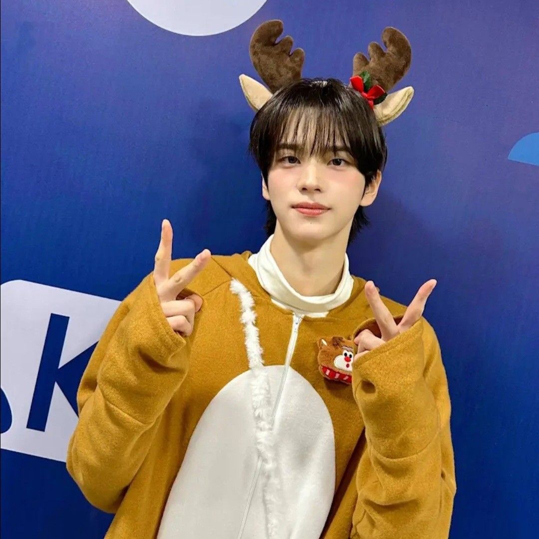 A moment captured by TWS's fan