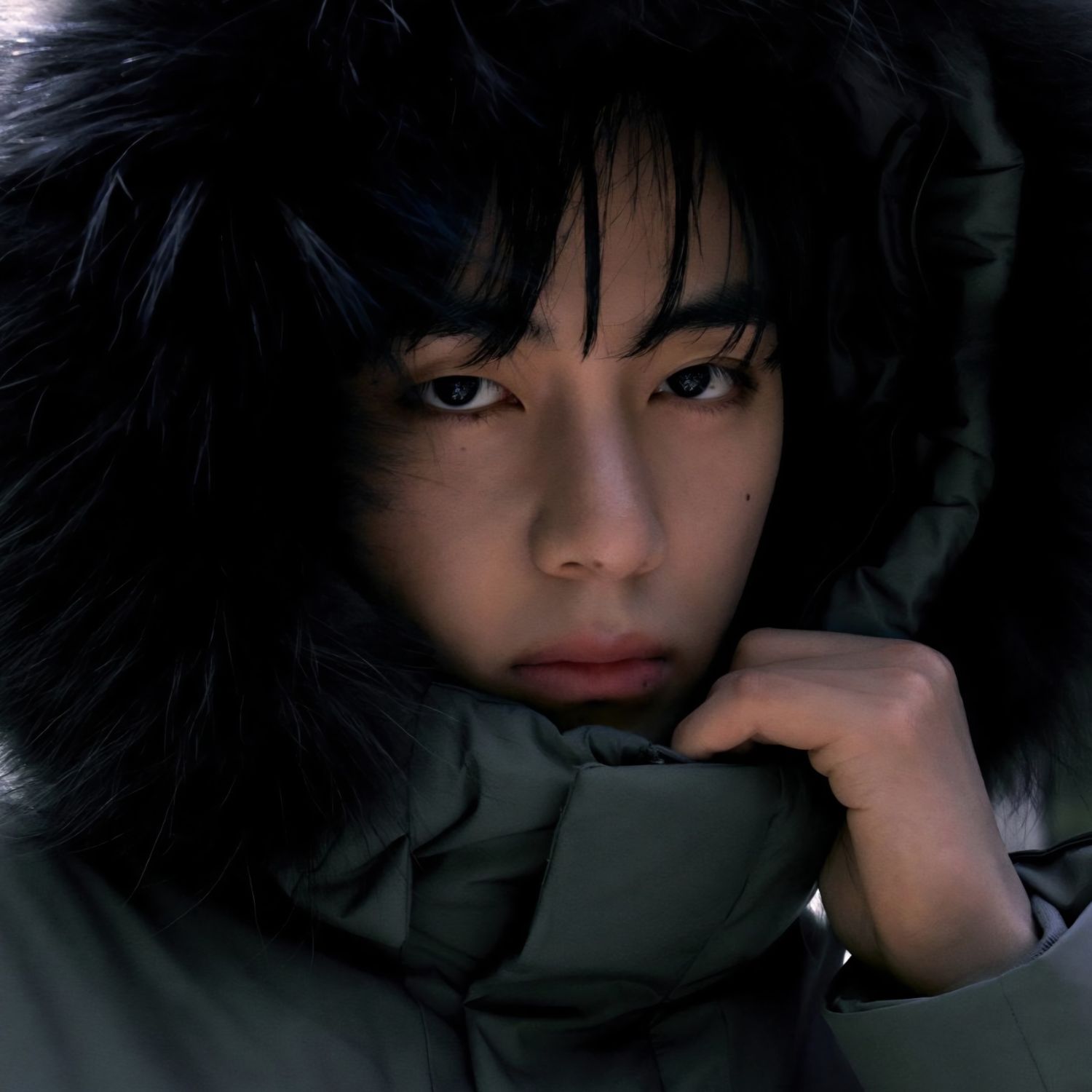 Latest photo of V (BTS)