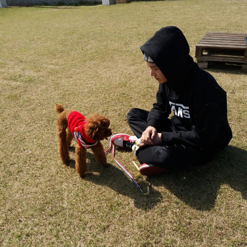 슈가 (방탄소년단)의 최신 사진