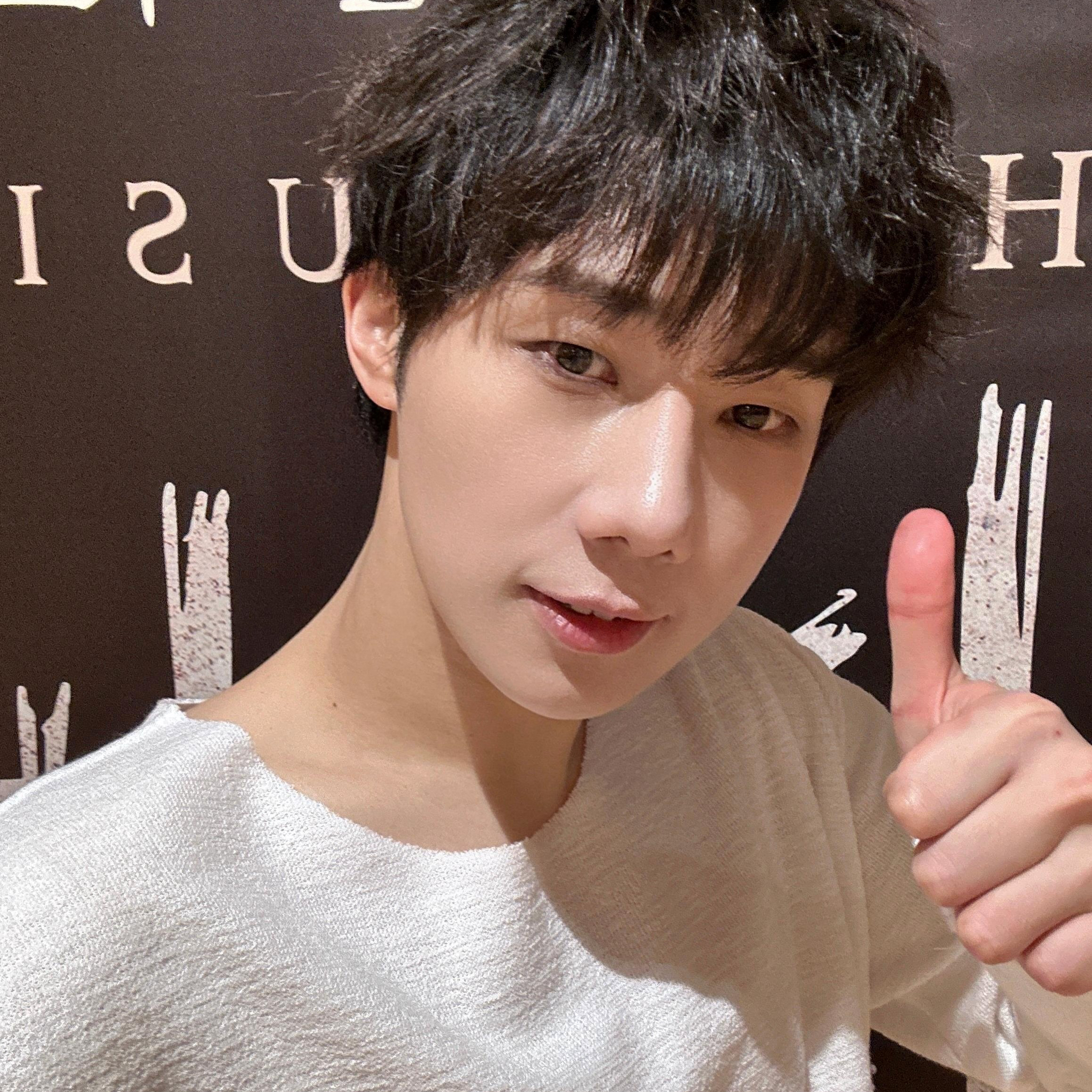 Latest photo of Sungkyu (INFINITE)