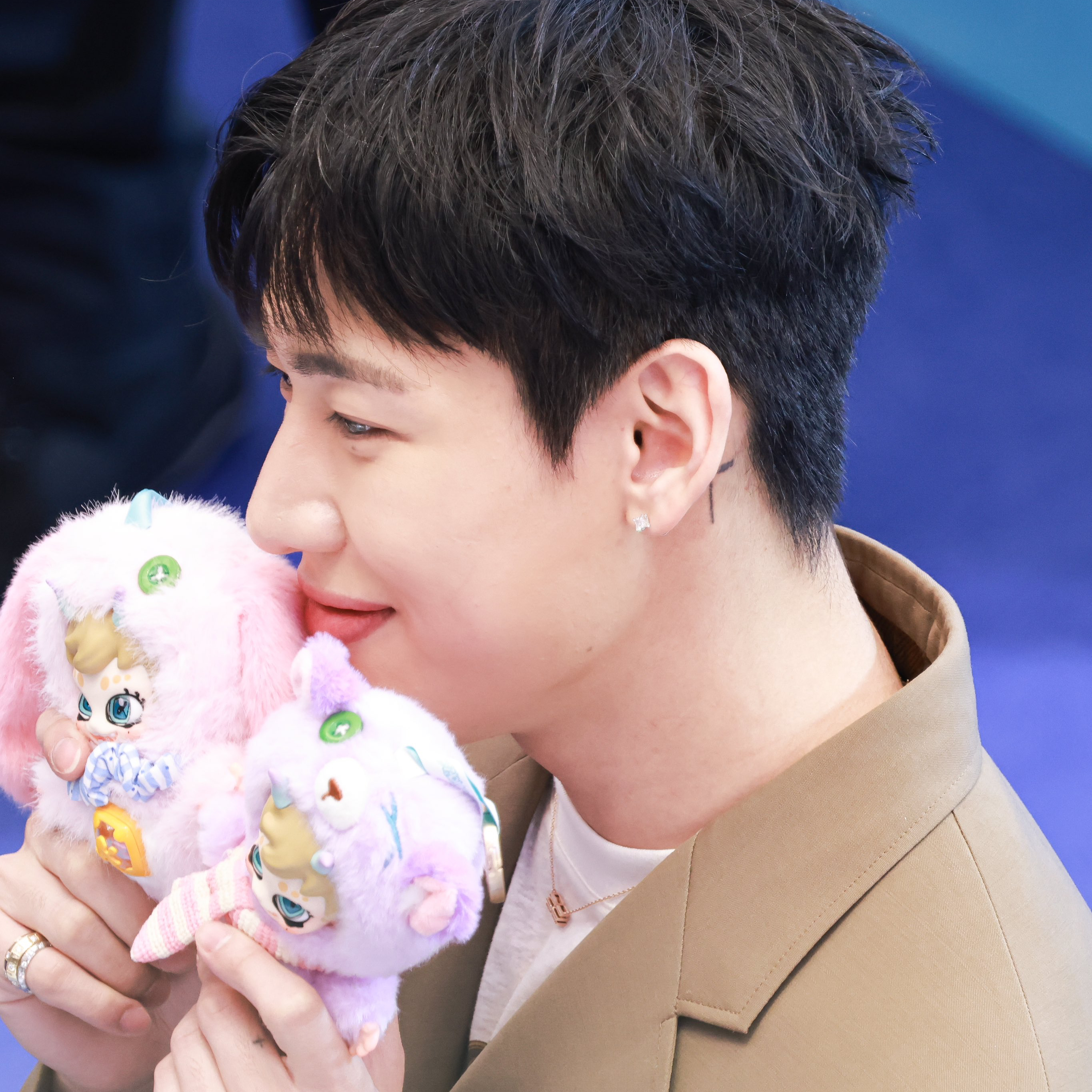 Latest photo of Bambam (GOT7)