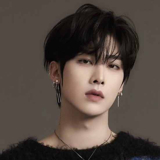 Latest photo of Ricky (ZEROBASEONE)