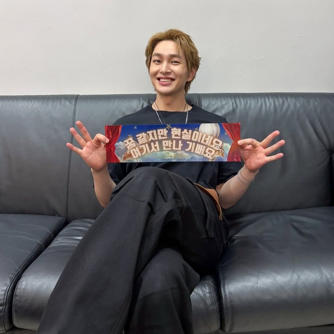 Latest photo of SHINee