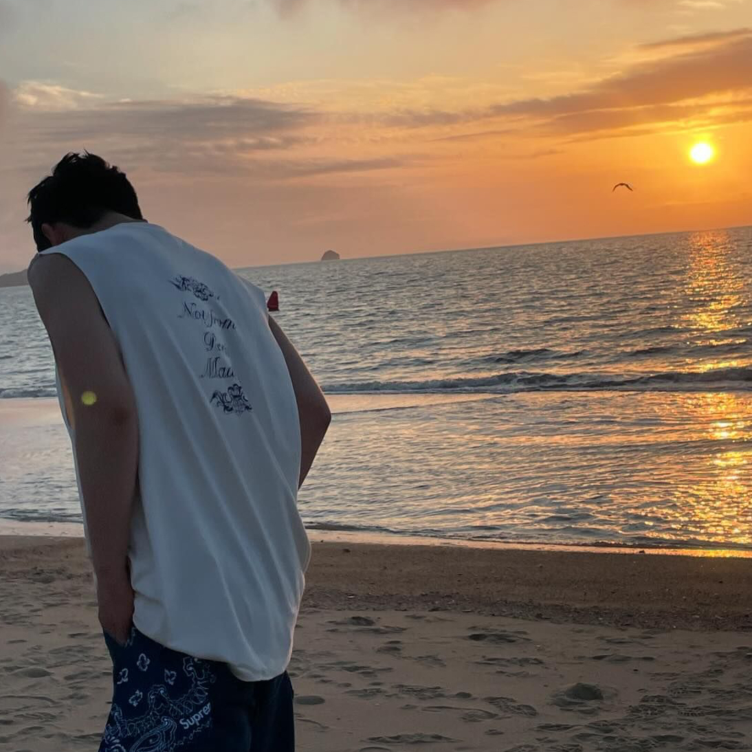 Behind-the-scenes cut of Kim Yohan (WEi)