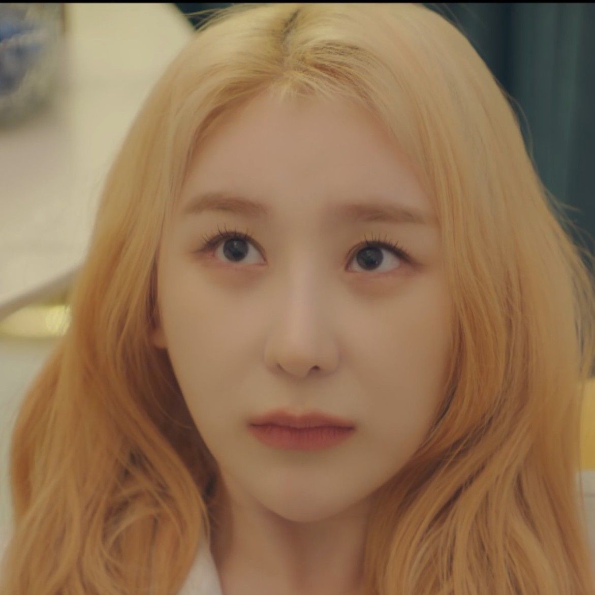 Recent activity shot of Lee Chaeyeon