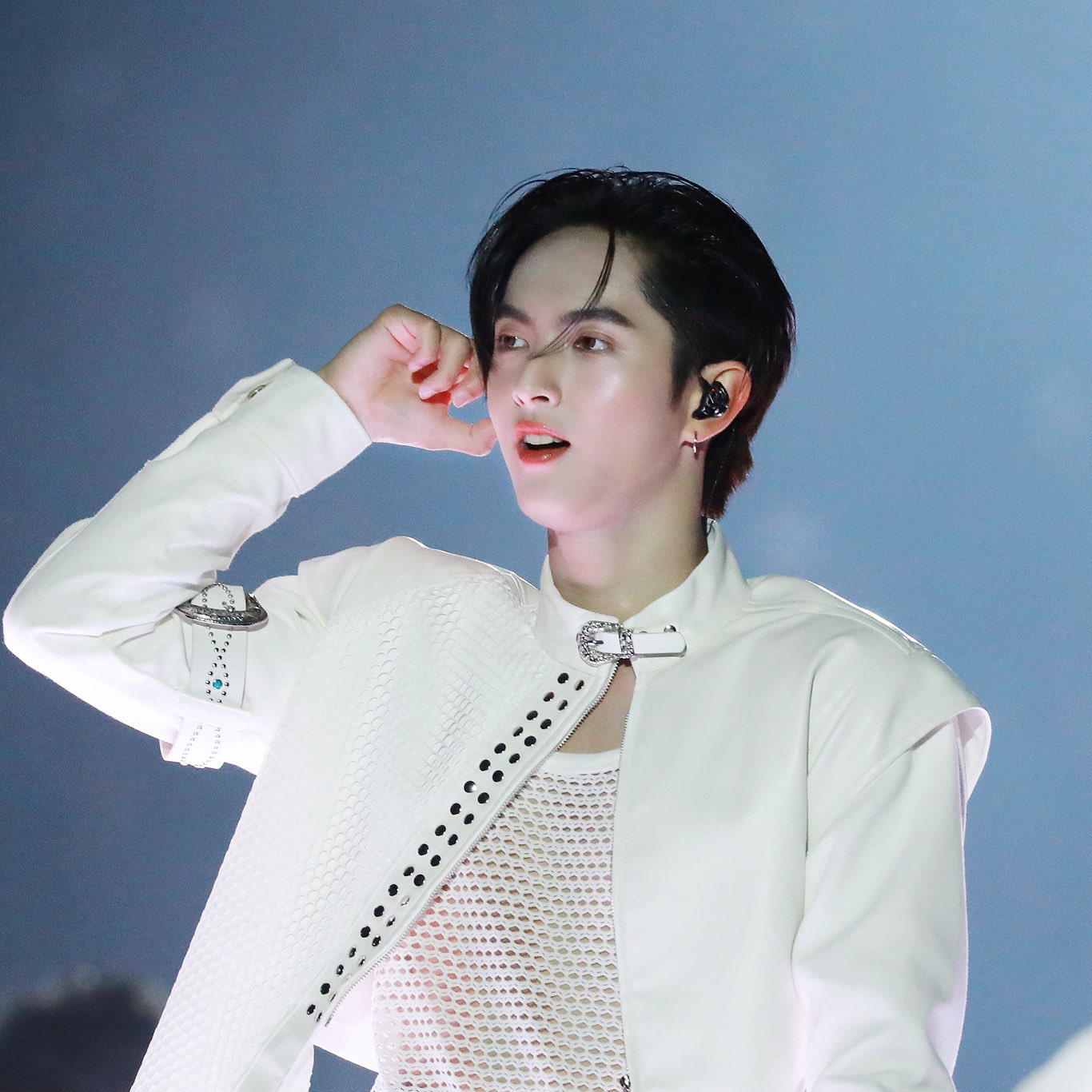 Latest photo of Copper (BUS)