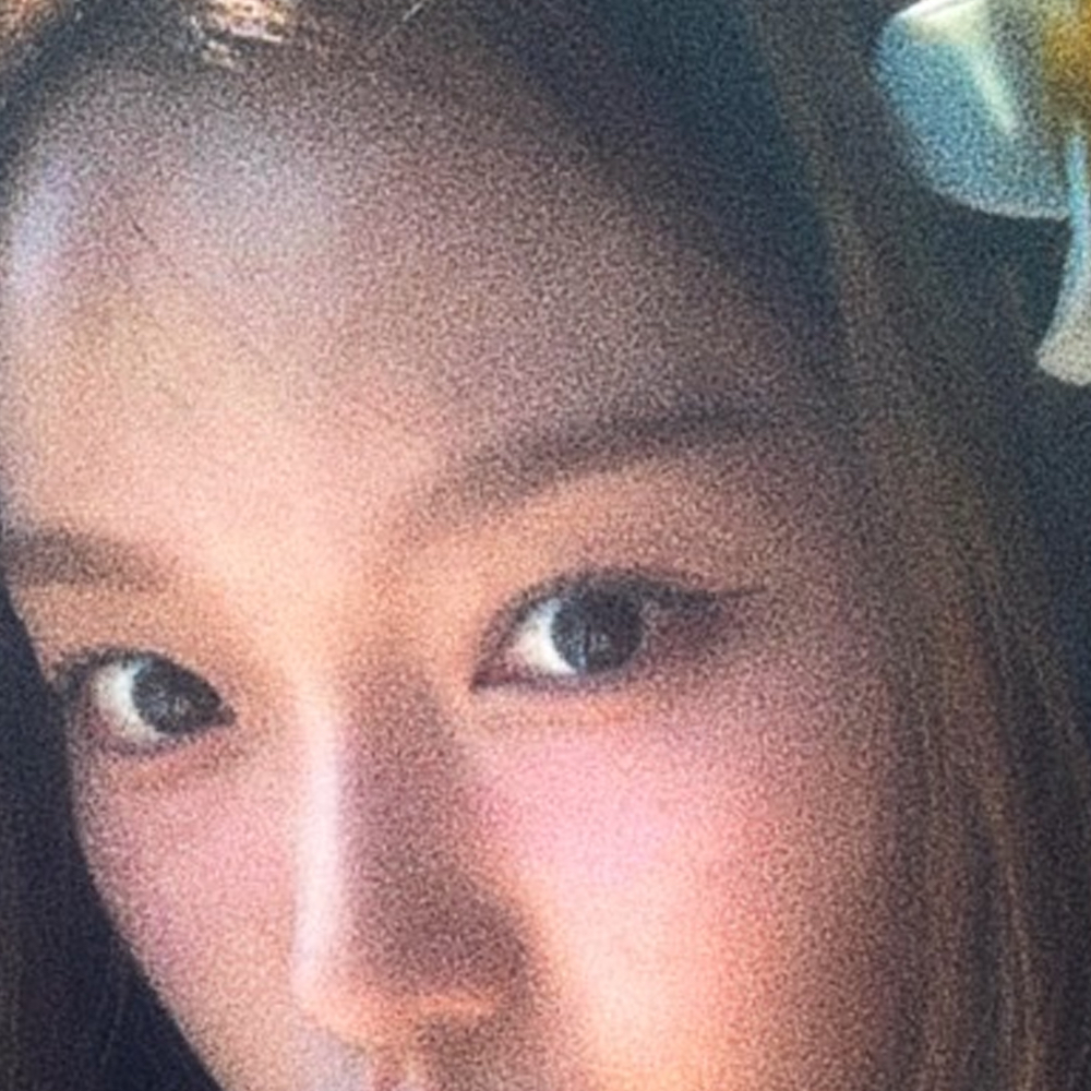 Recent activity shot of Go Won (Loossemble)