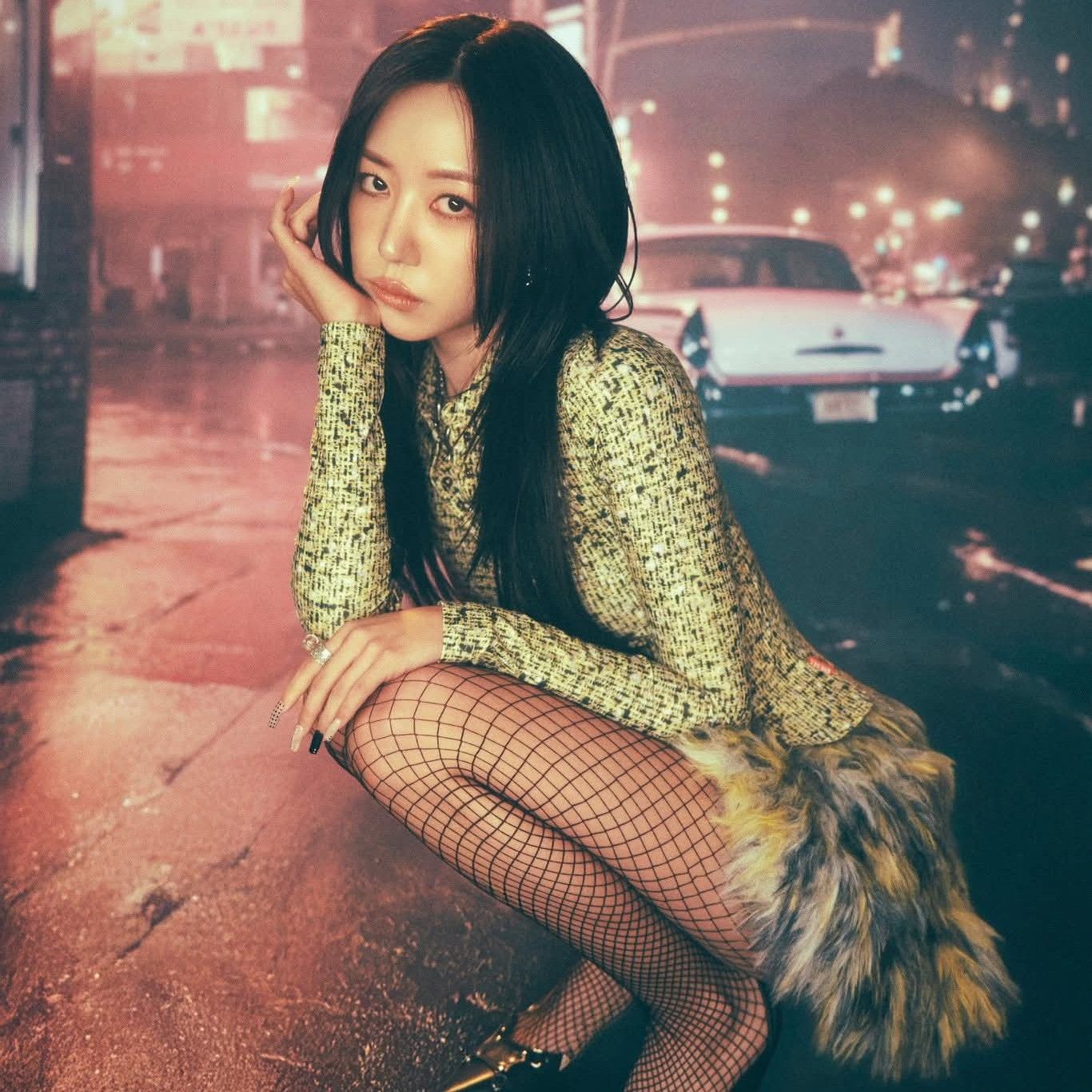 Behind-the-scenes cut of Kim Namjoo (Apink)