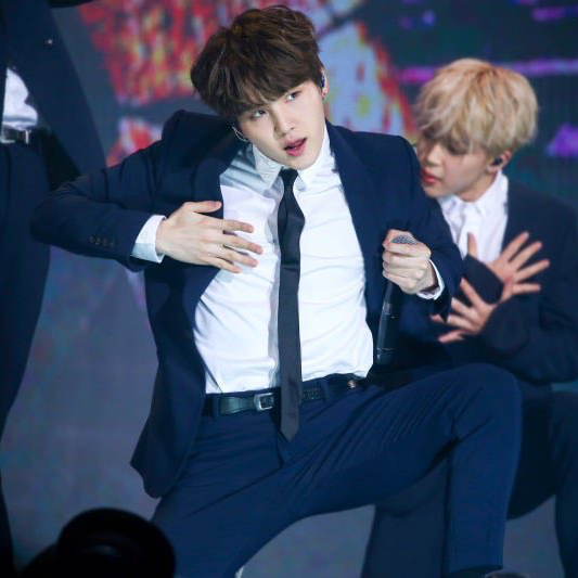 Foto terbaru SUGA (BTS)