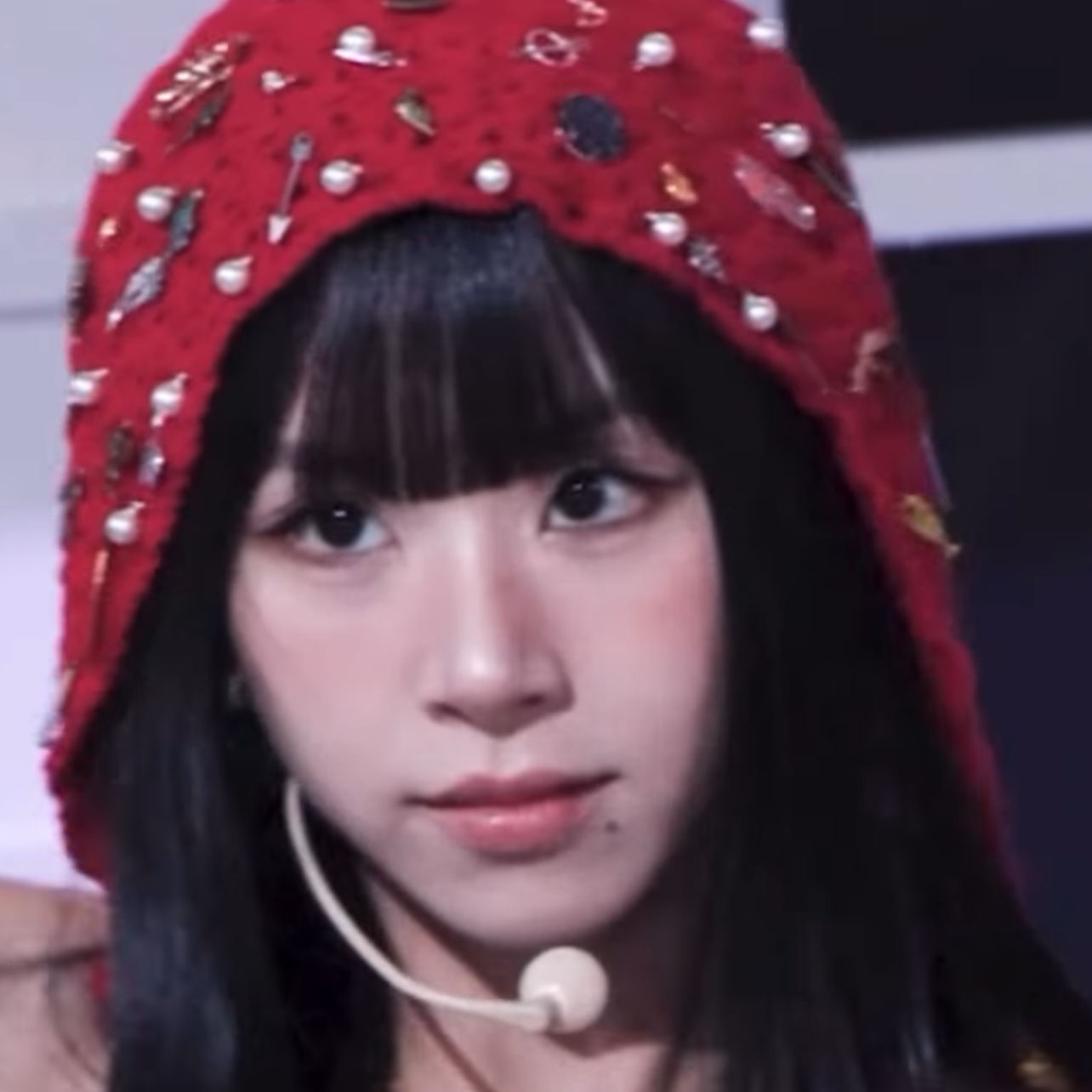 Behind-the-scenes cut of Chaeyoung (TWICE)
