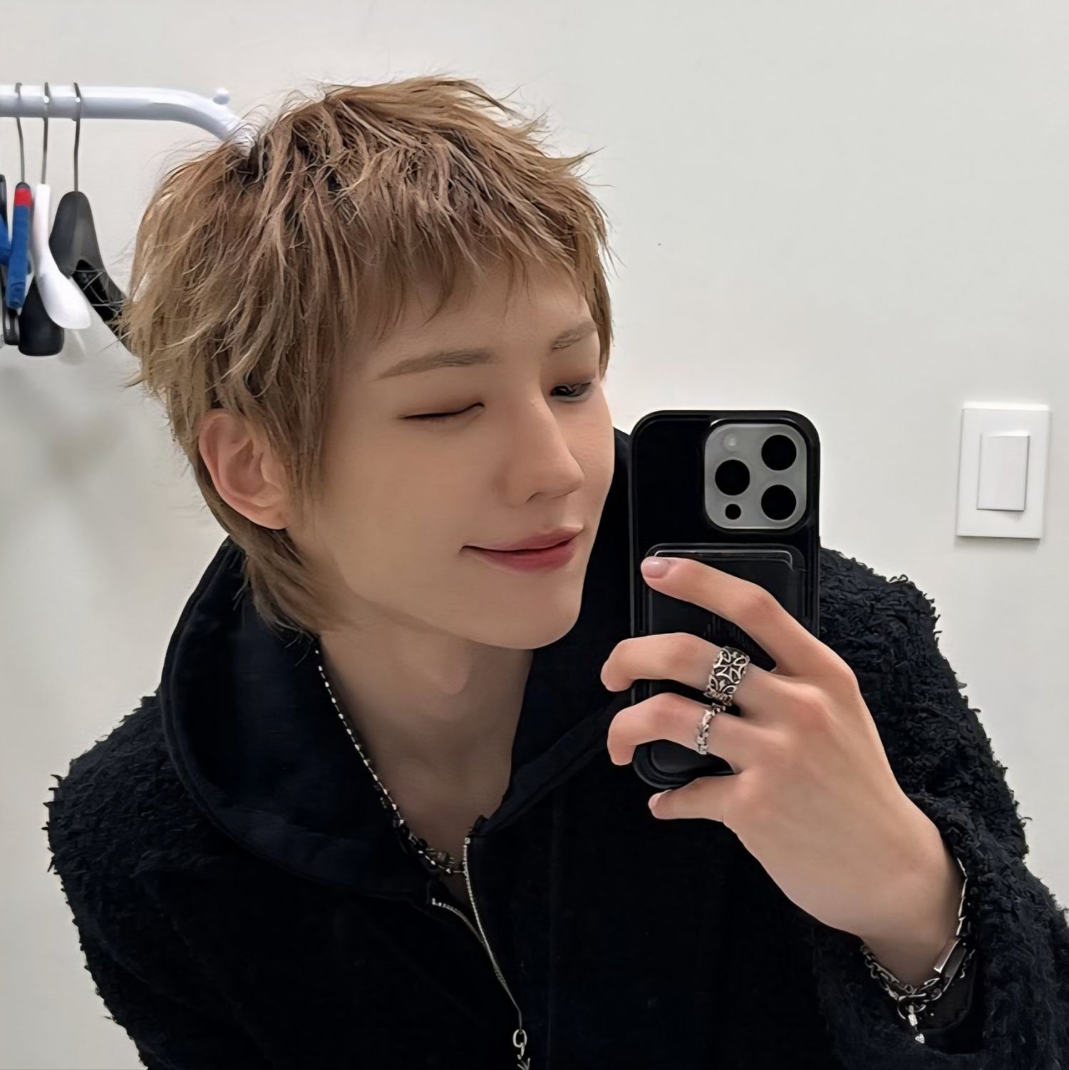 Latest photo of Junhyeok (TNX)