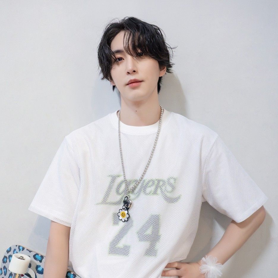 Latest photo of Shinwon (PENTAGON)