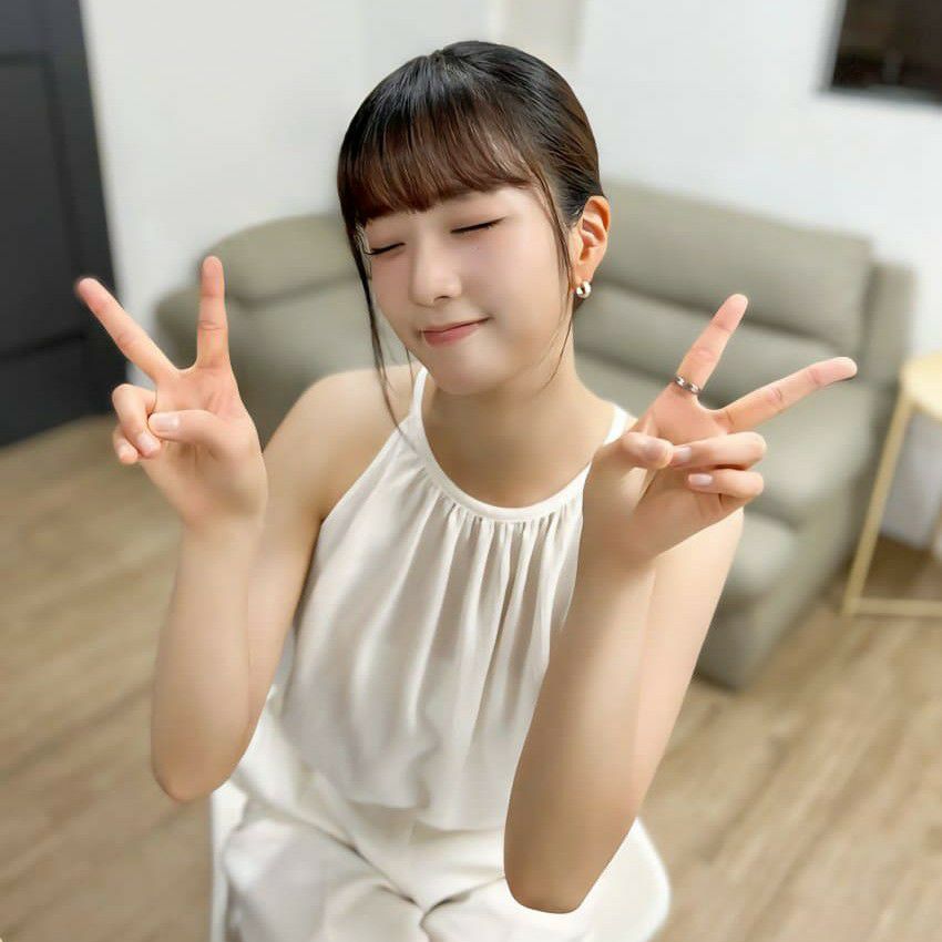 Latest photo of Yoon Bomi (Apink)
