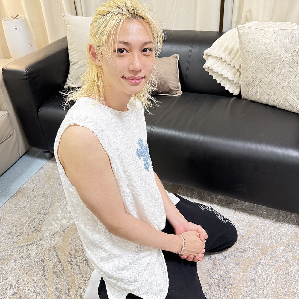 Latest photo of Felix (Stray Kids)