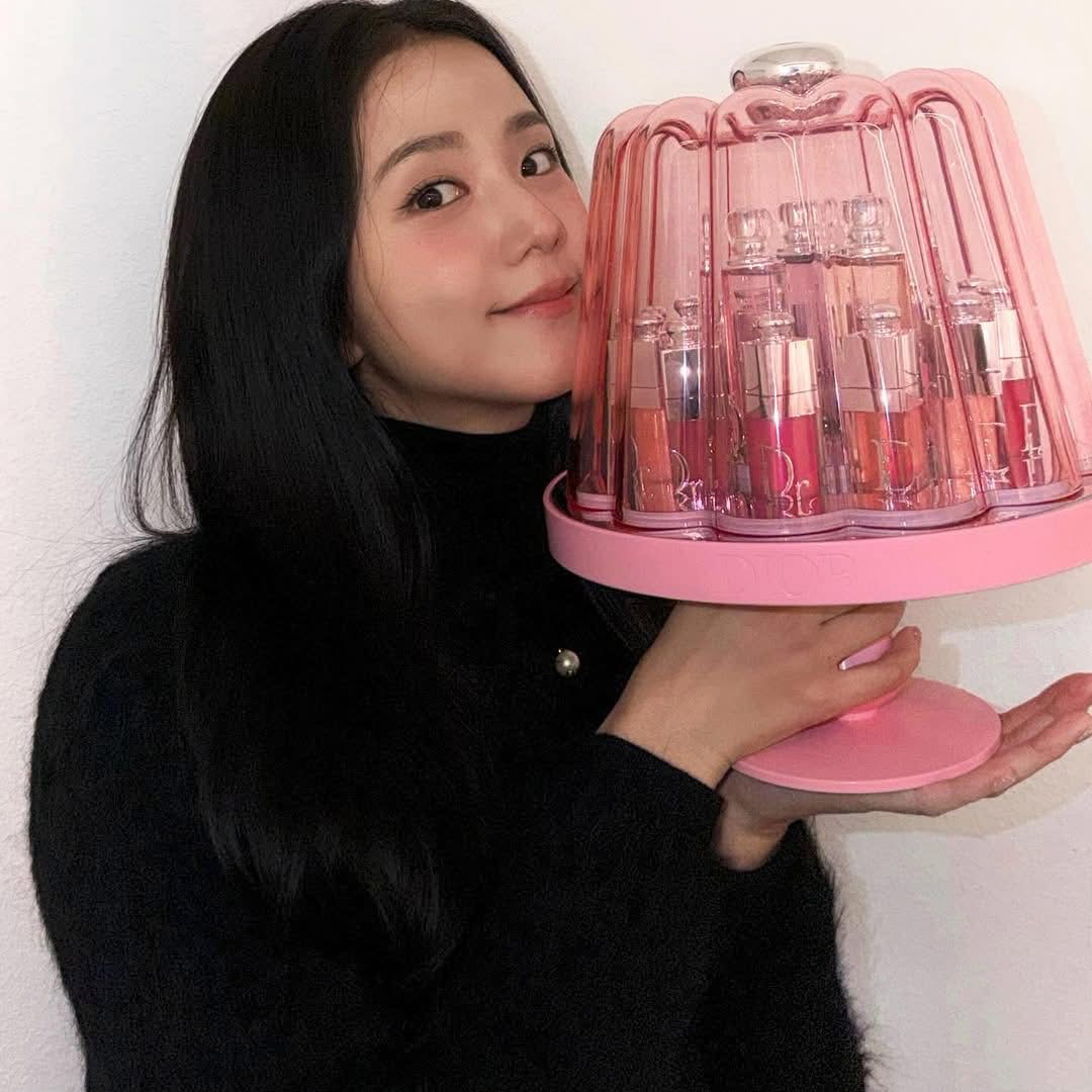 Latest photo of BLACKPINK