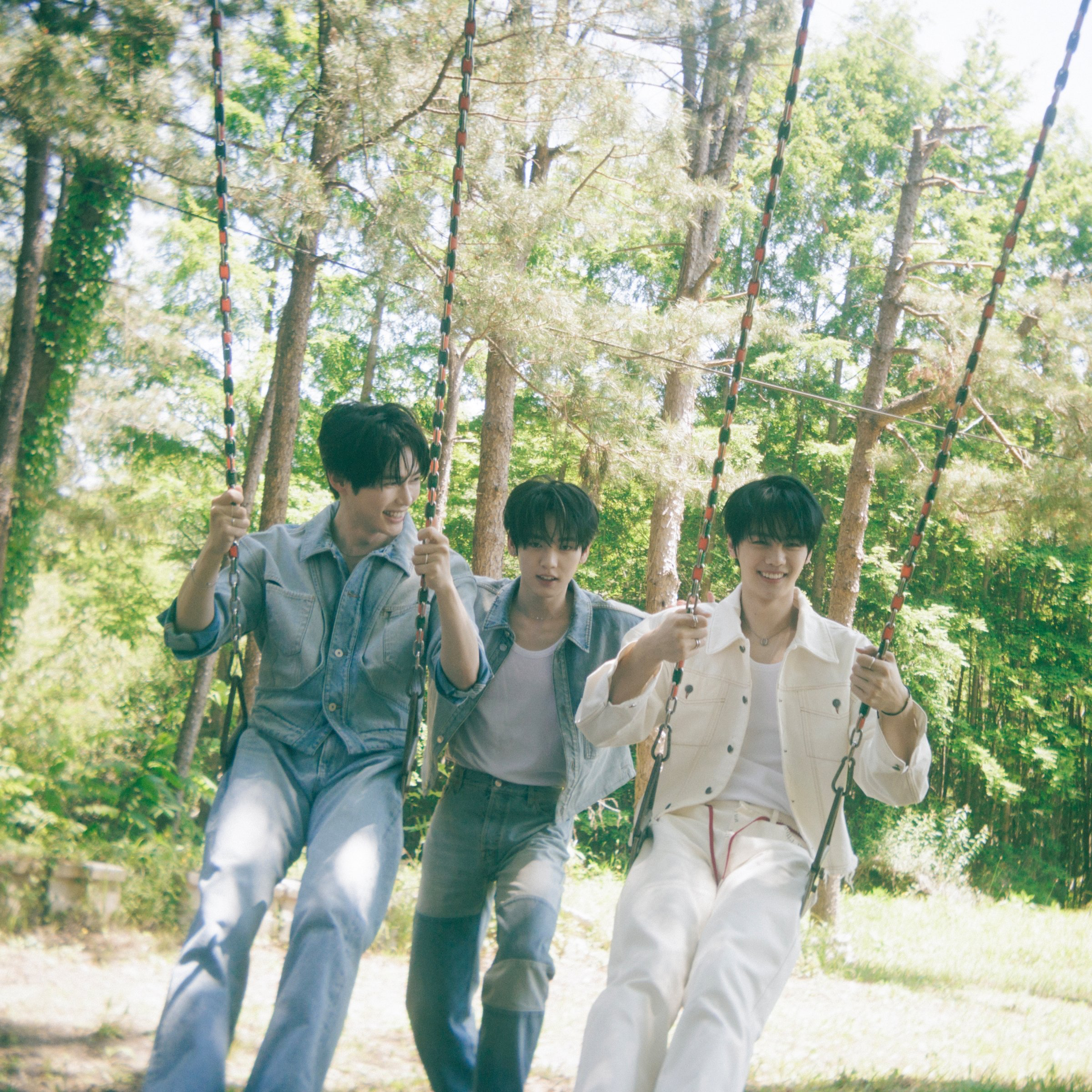 Behind-the-scenes cut of ZEROBASEONE