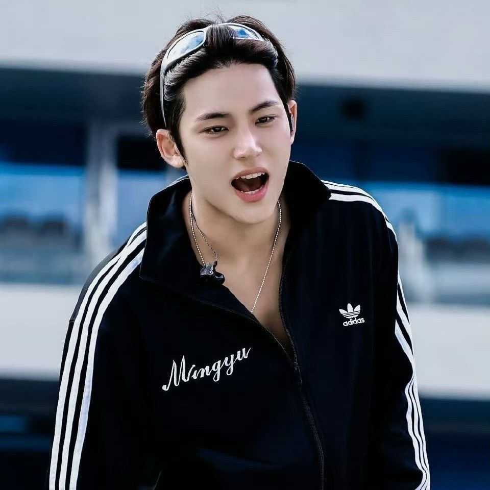 Foto aktivitas terbaru SEVENTEEN