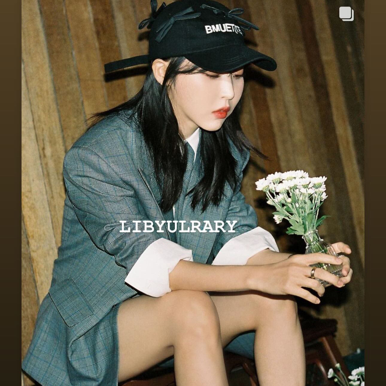 Behind-the-scenes cut of Moonbyul (MAMAMOO)