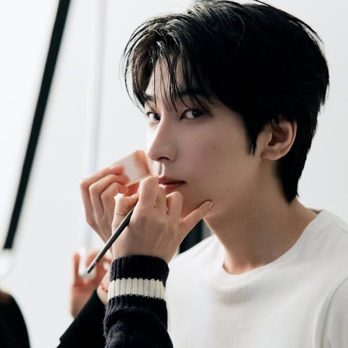 원우 (세븐틴) 최근 활동샷