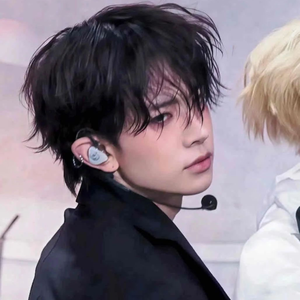 羲承 (ENHYPEN)的幕後花絮