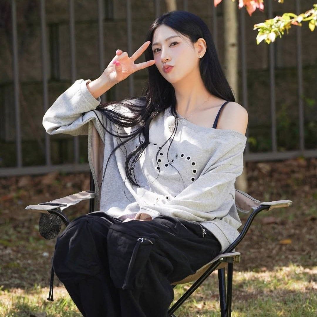 Behind-the-scenes cut of Oh Hayoung (Apink)