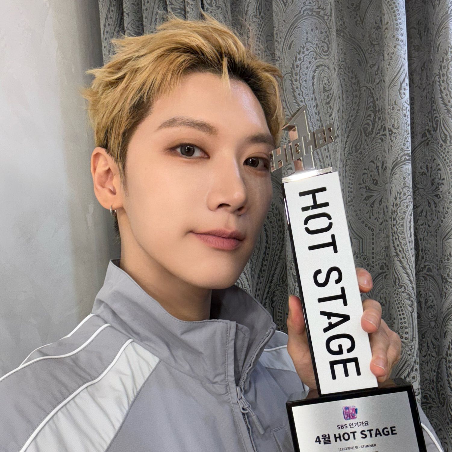 Recent activity shot of TEN (WayV)