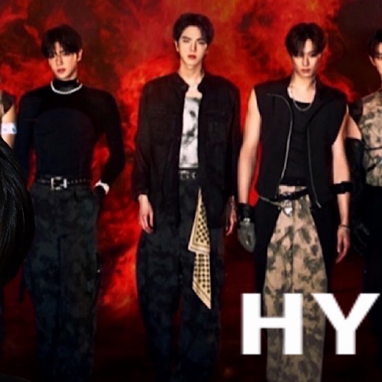 Latest photo of Hyunjae (THE BOYZ)