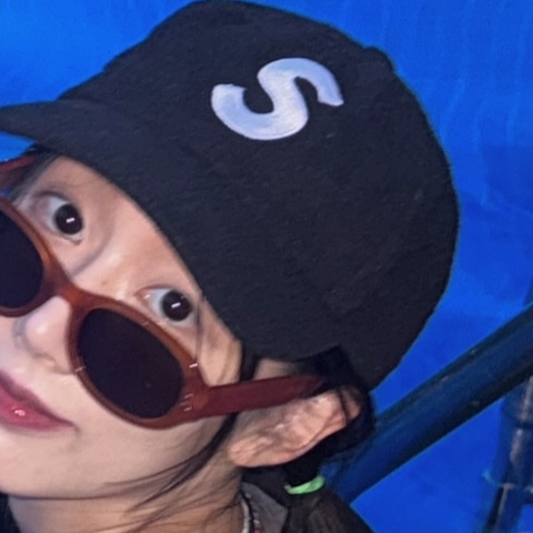Latest photo of Jeong Yein (Lovelyz)