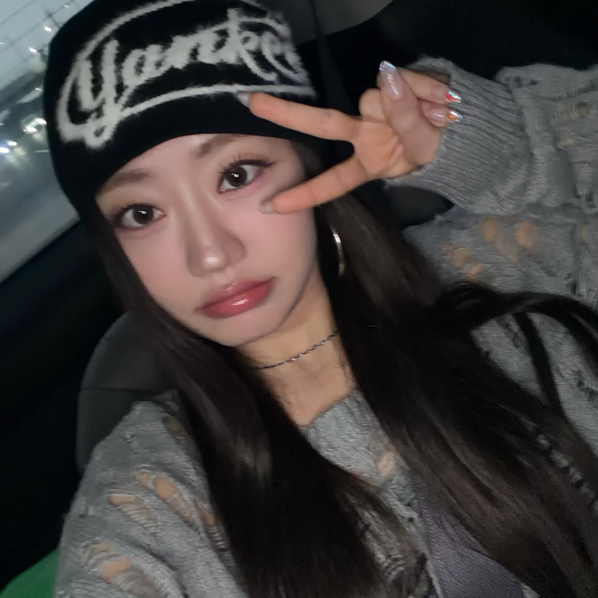 Recent activity shot of Julie (KISS OF LIFE)