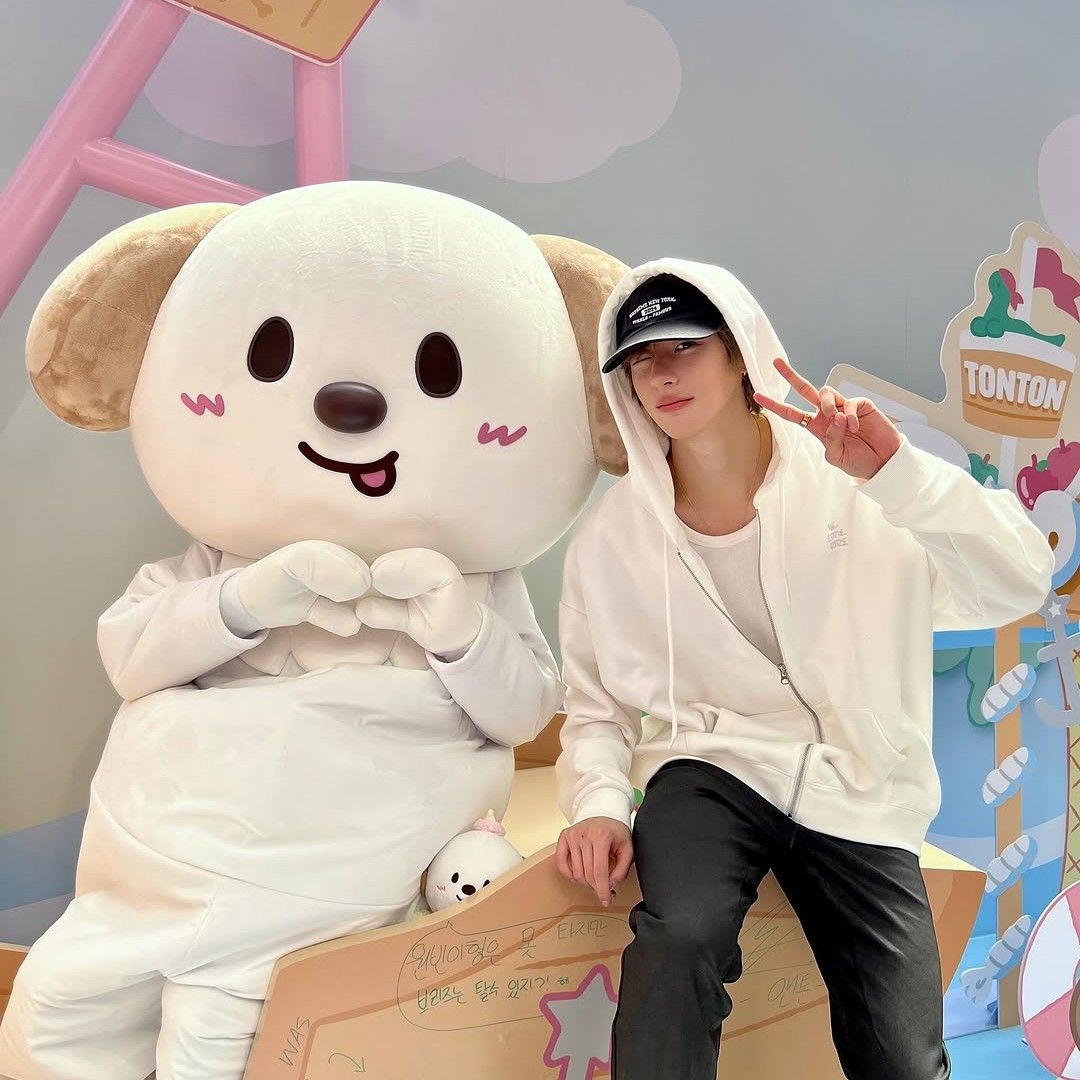 Anton (RIIZE)的最新照片